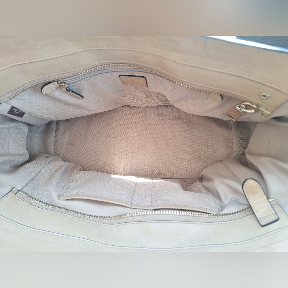 Coach Swagger 37 Bag White Pebbled Leather - Picture 12 of 13